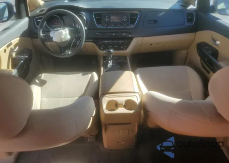 2016 Kia Sedona Lx z USA, uszkodzony, nr VIN KNDMB5C16G6101533